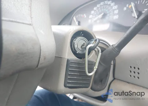 2001 Buick Century Custom z USA, uszkodzony, nr VIN 2G4WS52J611223135